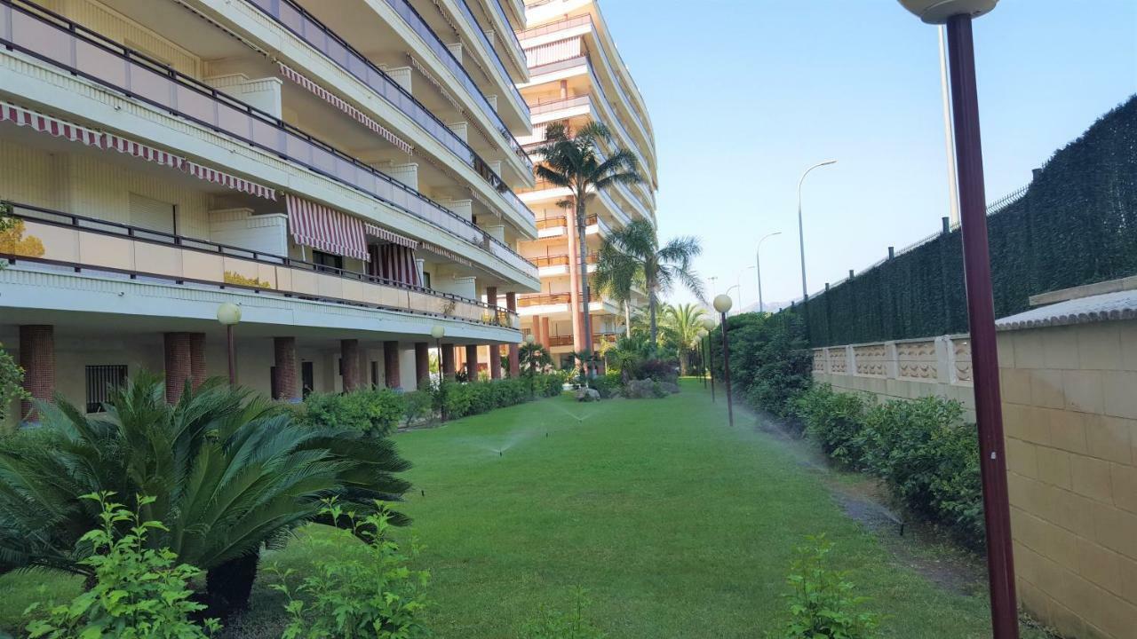 Ferienwohnung Salinas Gandia - Solo Alquiler Familias Exterior foto